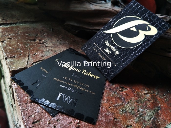 700gsm Gold Foil Stamped Business Cards Personalised Design For Promotional