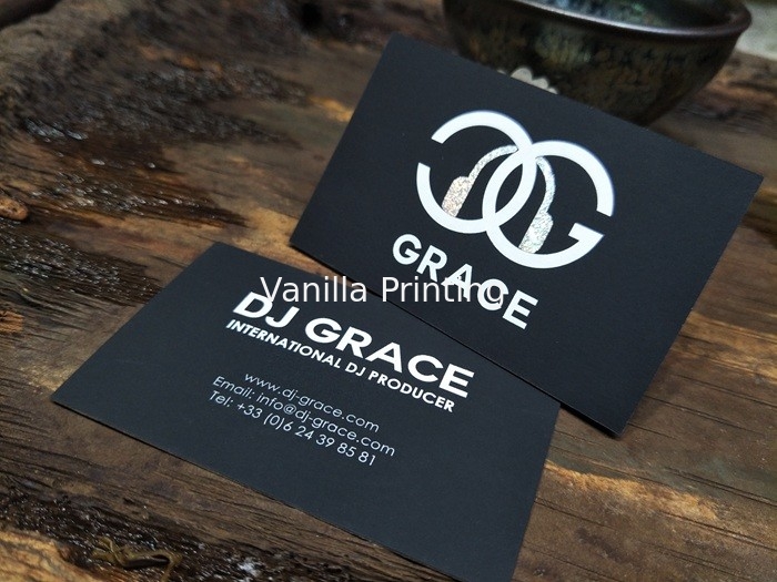 Popular Fashion Luxury Silver Foil Business Cards Personalised Printing With Color Edges
