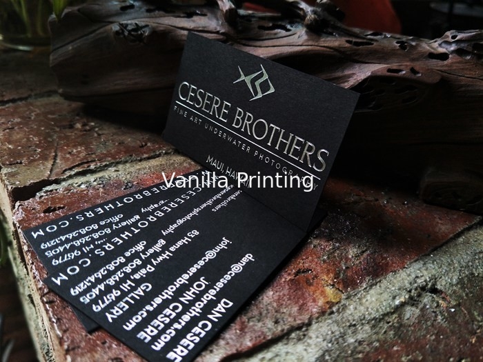 Create Personal Foil Stamped Business Cards 800gsm Paper Weight For Club